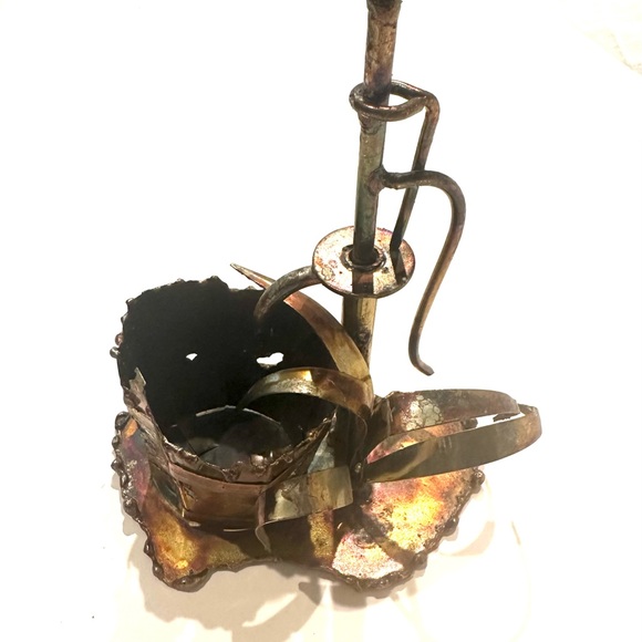 ENESCO 5" ✅⬇️Copper/Brass SCULPTURE Well Pump 1974 Japan Signed Home Decor - Picture 2 of 9